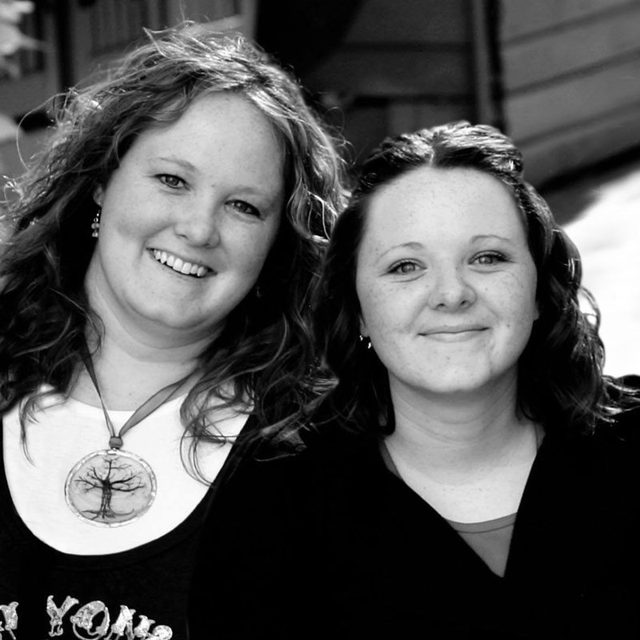 Heidi and Emily, sisters and hosts of Revenue Remix Summit